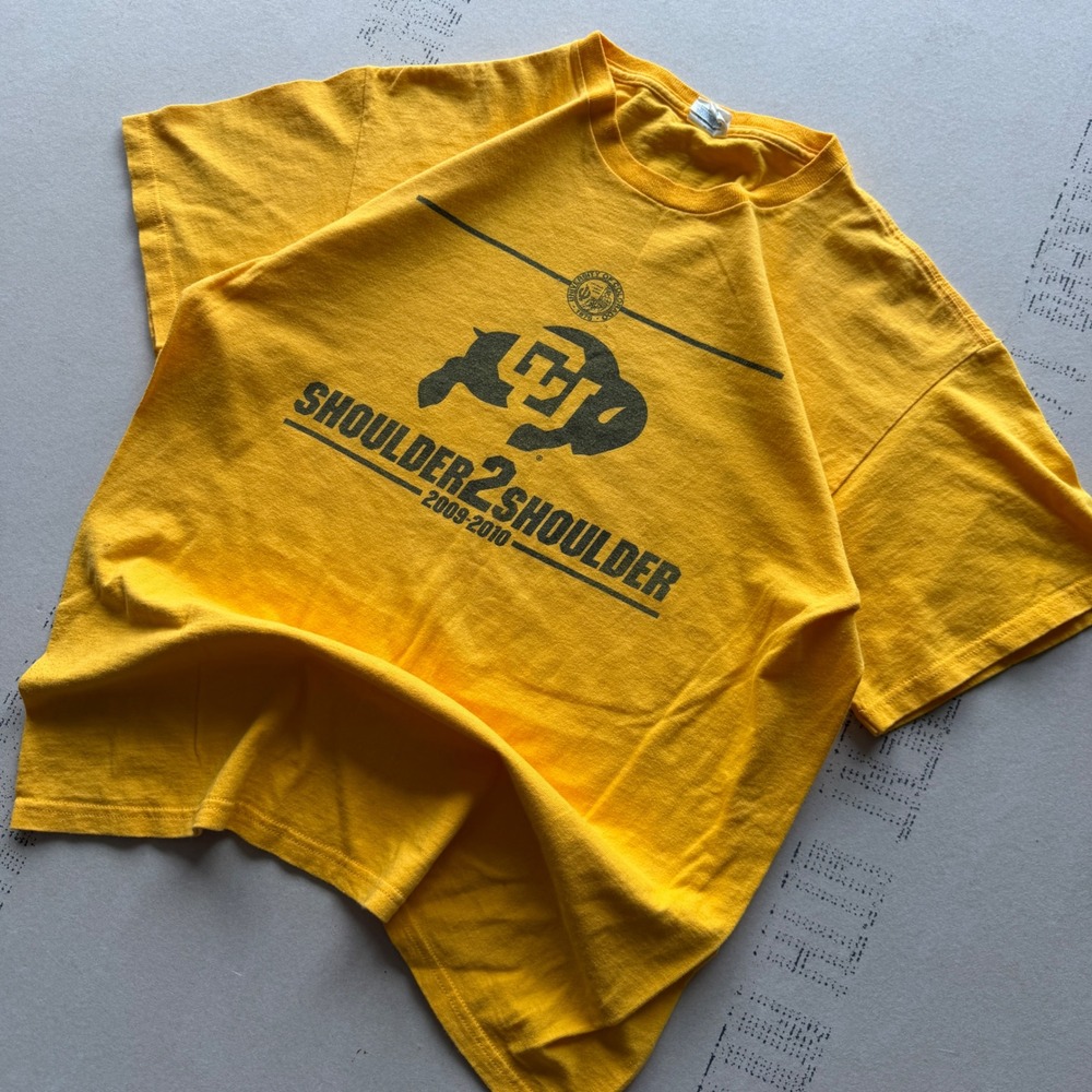 Y2K Gildan CU Buffaloes T-shirt